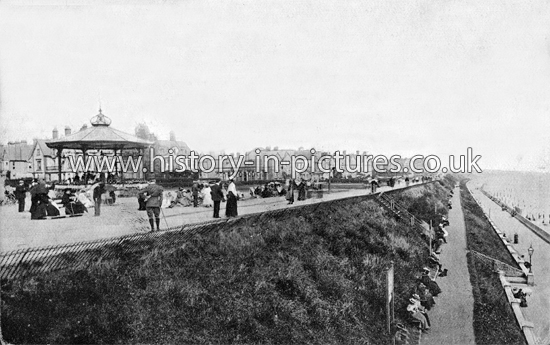 The Marine Parade East, Clacton-on-Sea, Essex. c.1906